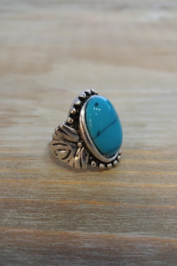 δαχτυλίδι-γυναικείο-γαλάζια-πέτρα