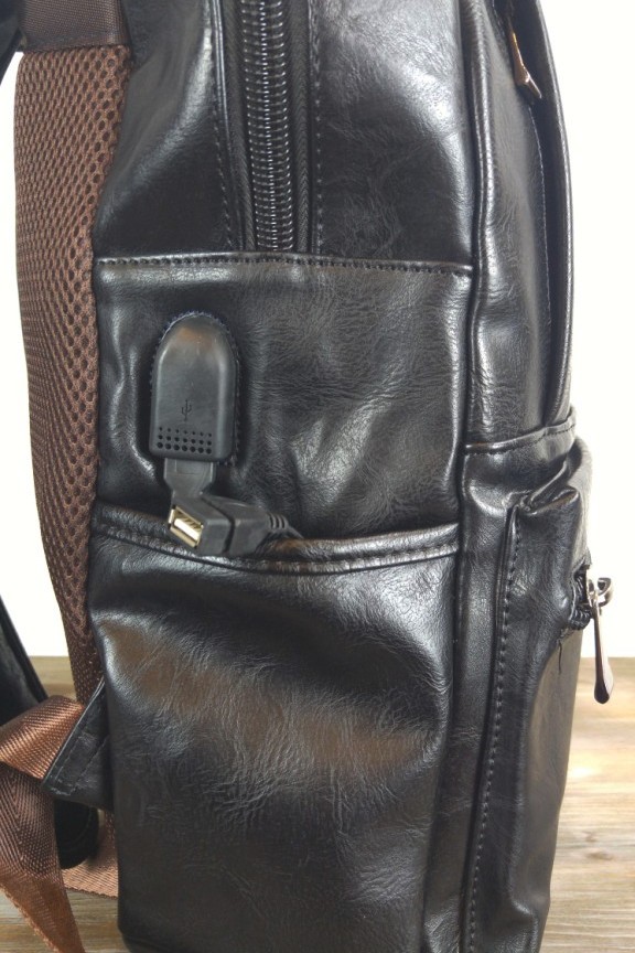 ανδρική-τσάντα-laptop-usb-μαύρη