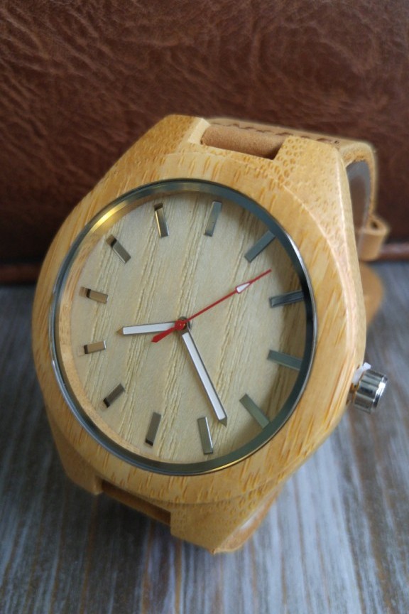 ξύλινο-ρολόι-μπαμπού