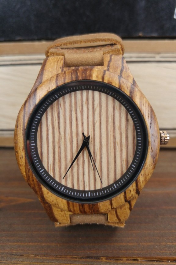 ξύλινο-ρολόι-ρίγες
