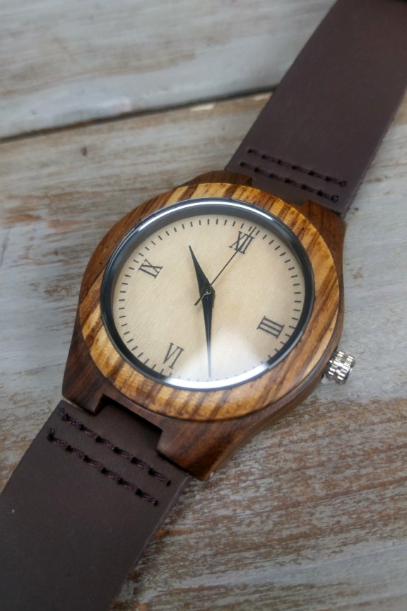 ξύλινο-ρολόι-γυναικείο