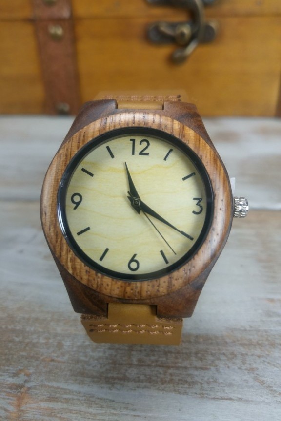 ξύλινο-ρολόι-γυναικείο