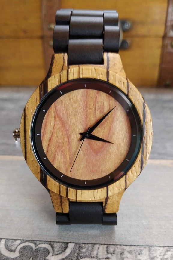 ξύλινο-ρολόι-χειρός-μπρασελέ-μαύρο