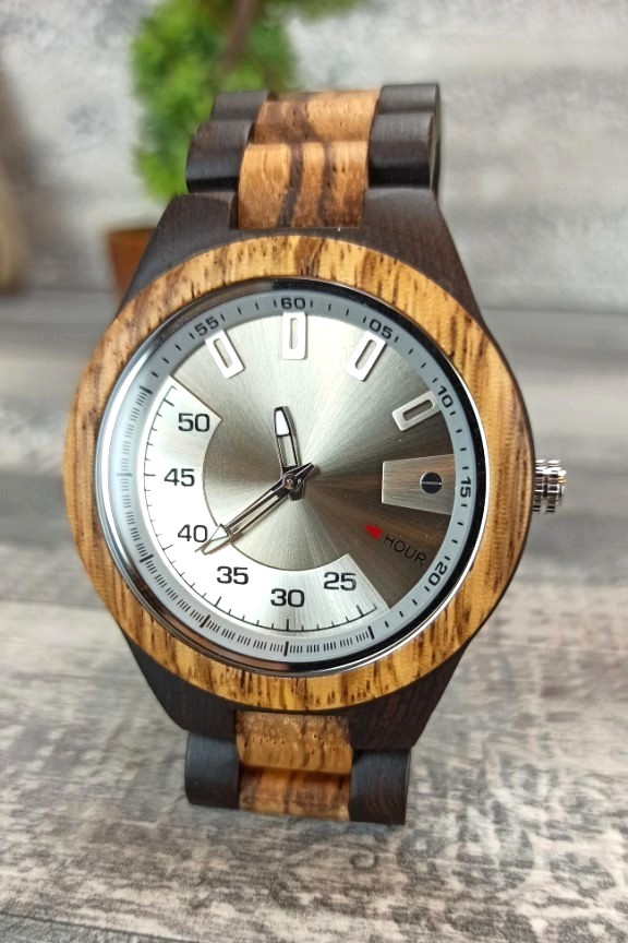 ξύλινο-ρολόι-χειρός-μπρασελέ-ασημί
