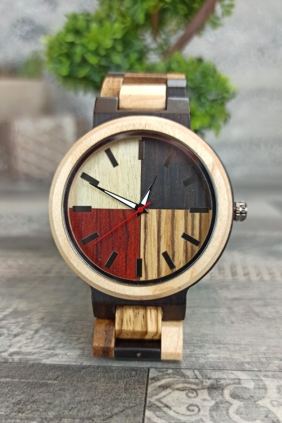 ξύλινο-ρολόι-πολύχρωμο-μπρασελέ