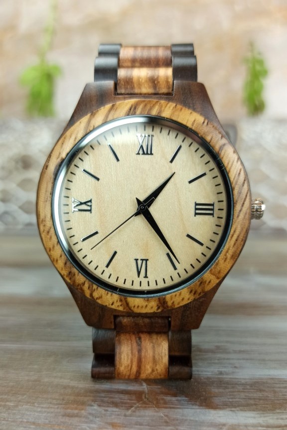 ξύλινο-ρολόι-ξύλινο-μπρασελέ-διχρωμία