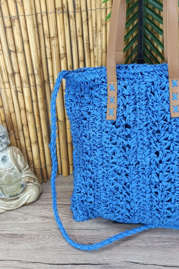 ψάθινη-τσάντα-τετράγωνη-μπλε