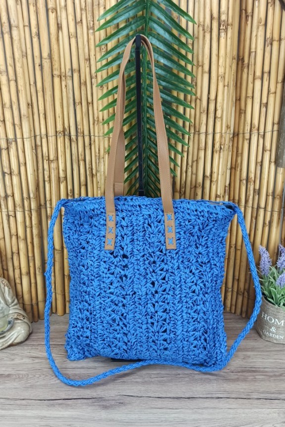 ψάθινη-τσάντα-τετράγωνη-μπλε