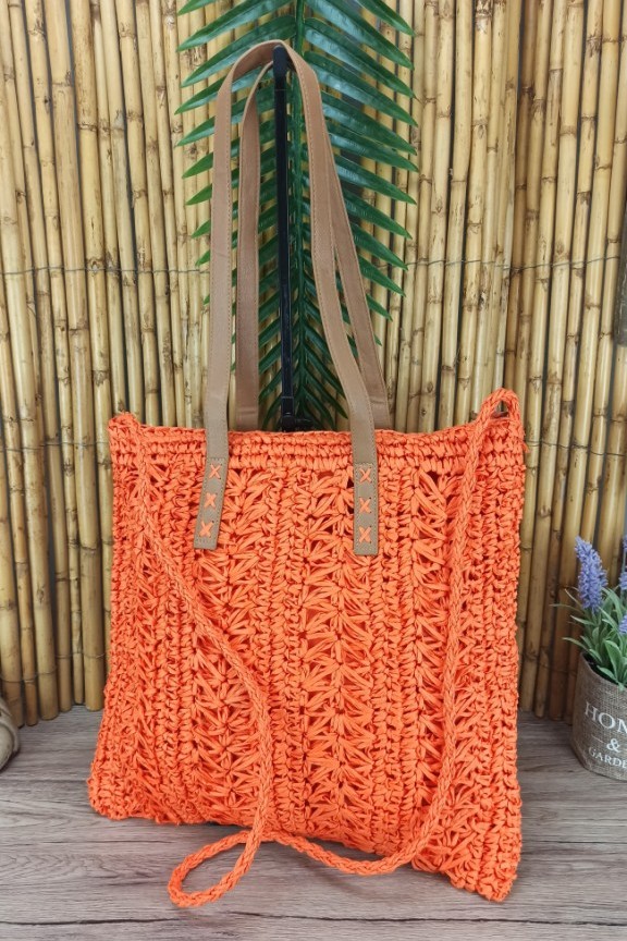 ψάθινη-τσάντα-τετράγωνη-πορτοκαλί