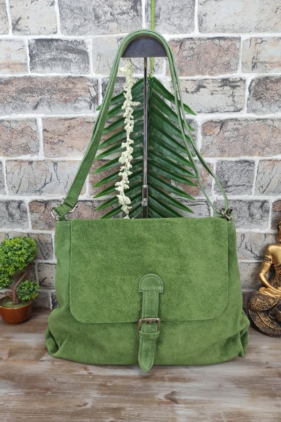 τσάντα-ταχυδρόμου-δερμάτινη-πράσινη