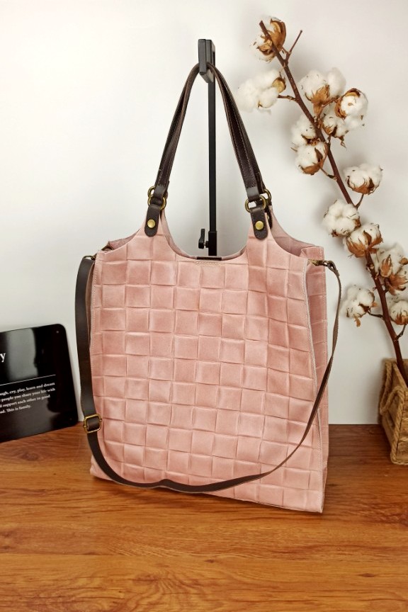 δερμάτινη-τσάντα-καρό-ροζ