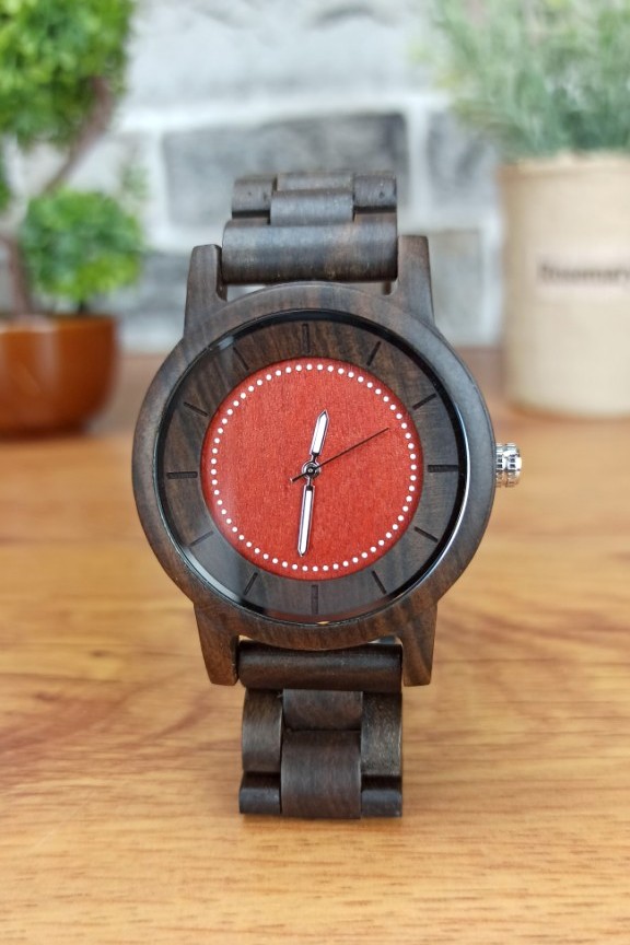 ξύλινο-ρολόι-γυναικείο-καφέ-κόκκινο