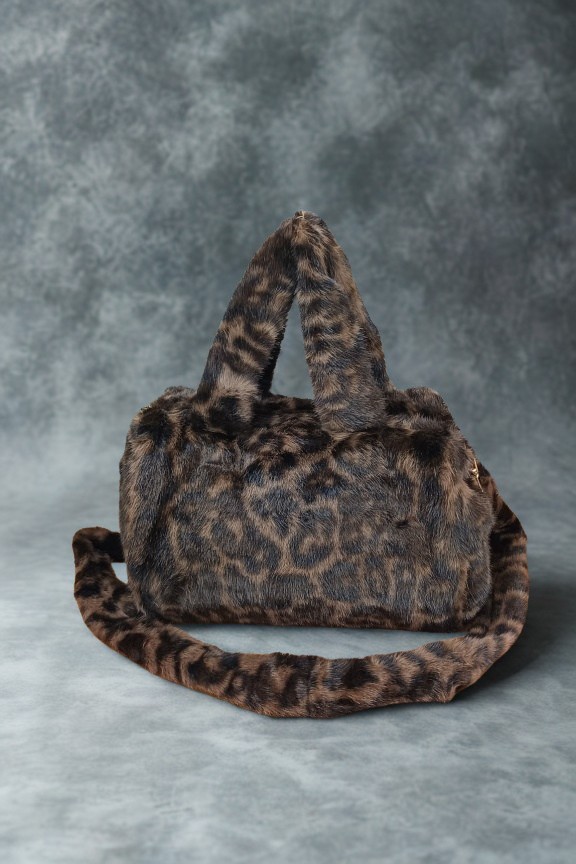 τσάντα-γούνα-λεοπάρ-μπεζ