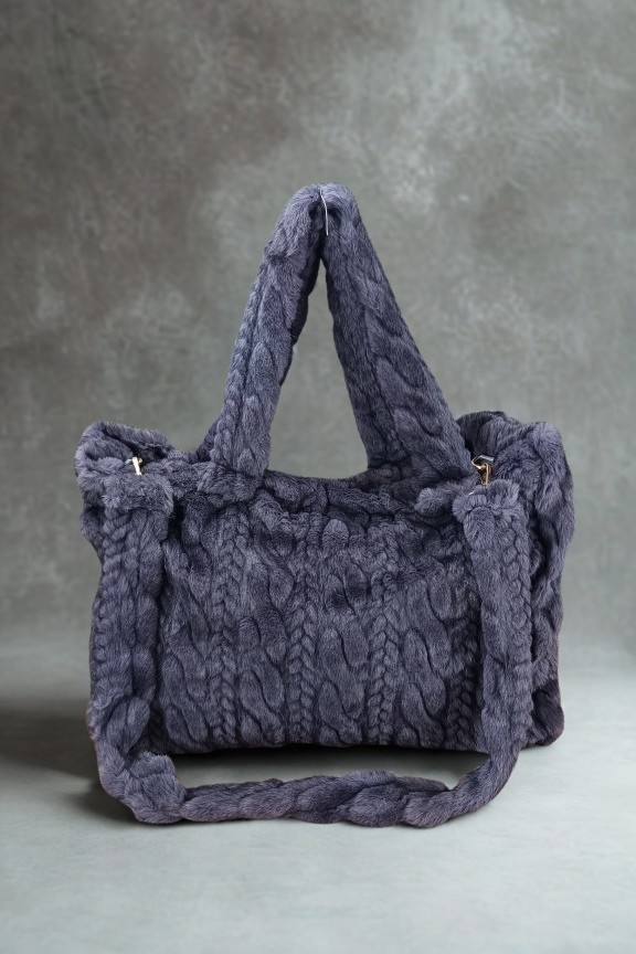γούνινη-τσάντα-μεγάλη-μωβ