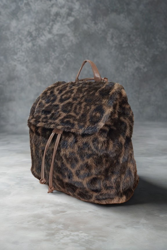 σακίδιο-πλάτης-λεοπάρ-γούνινο-καφέ