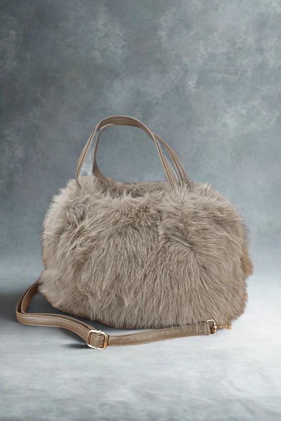 τσάντα-χιαστί-γούνα-μπεζ