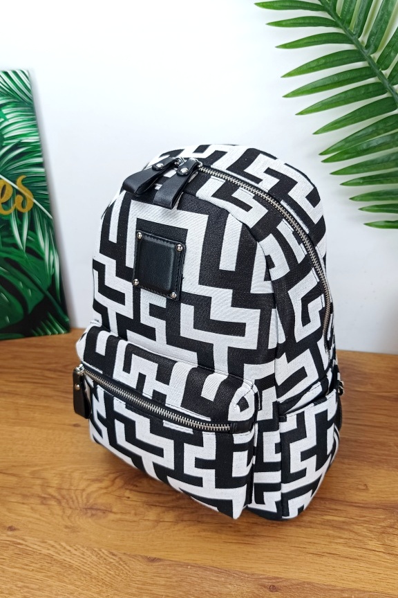 σακίδιο-πλάτης-γεωμετρικό-άσπρο-μαύρο
