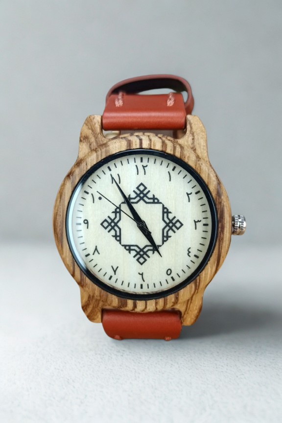 ξύλινο-ρολόι-δερμάτινο-λουράκι