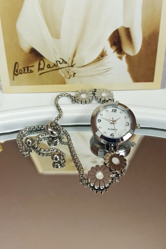 ατσάλινο-ρολόι-βραχιόλι-λουλούδια-ασημί