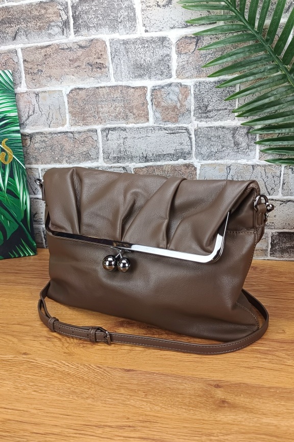 τσάντα-clutch-αναδιπλούμενη-καφέ