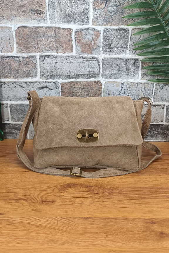 δερμάτινη-τσάντα-χιαστί-καστόρι-πούρο-ανοιχτό