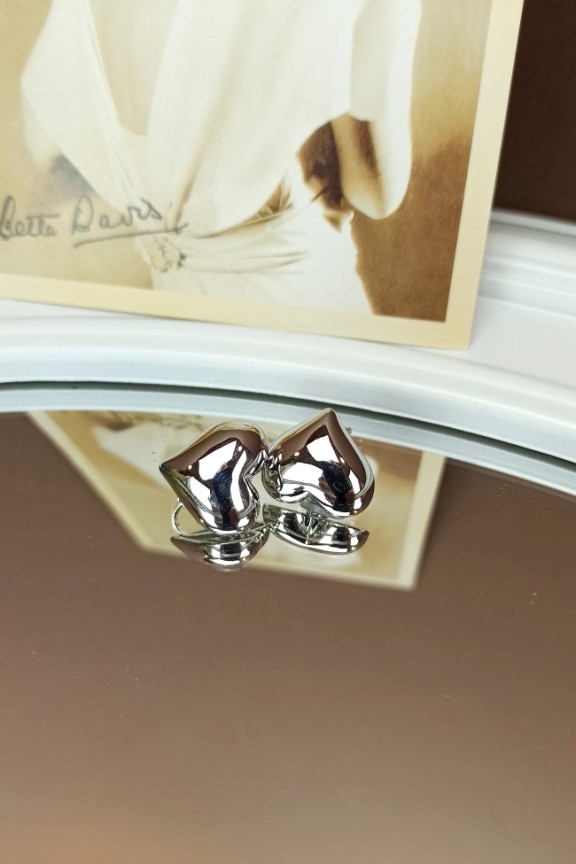 σκουλαρίκια-καρδιές-με-κλιπ-ασημί