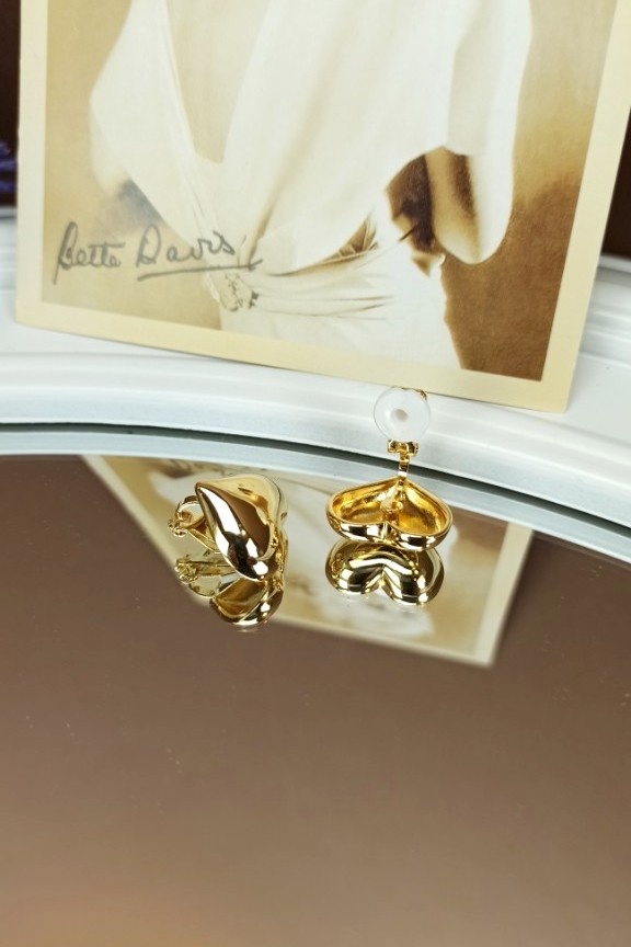 σκουλαρίκια-καρδιές-με-κλιπ-χρυσά