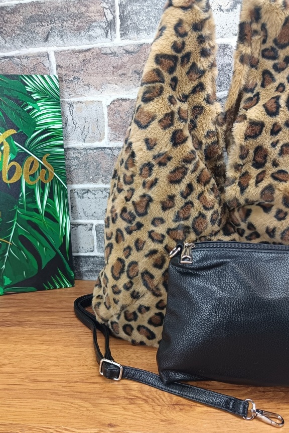 τσάντα-hobo-λεοπάρ-γούνα-μπεζ