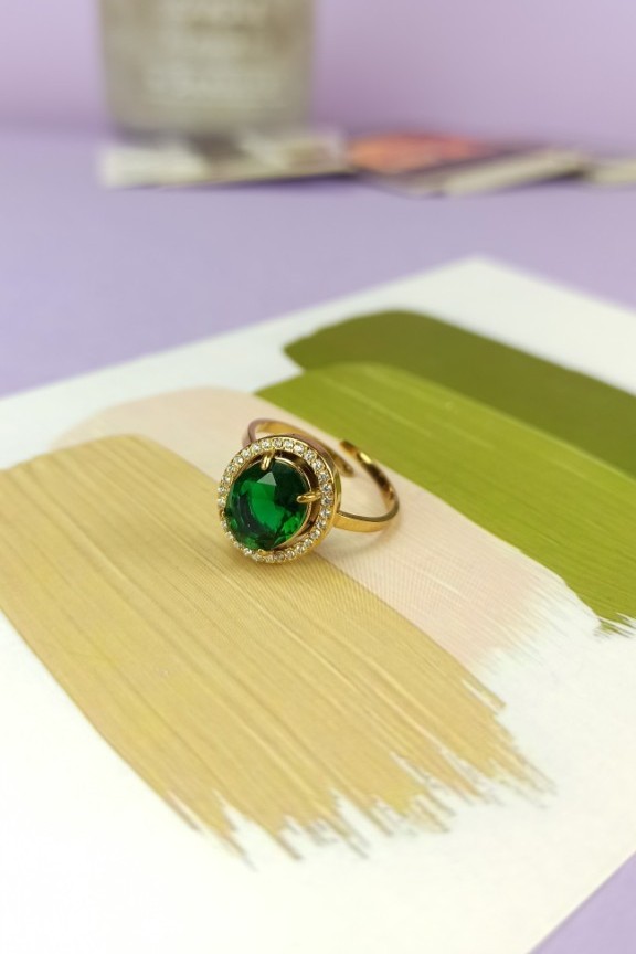 δαχτυλίδι-γυναικείο-πράσινη-πέτρα-χρυσό