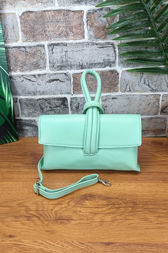 δερμάτινη-τσάντα-χειρολαβή-βεραμάν