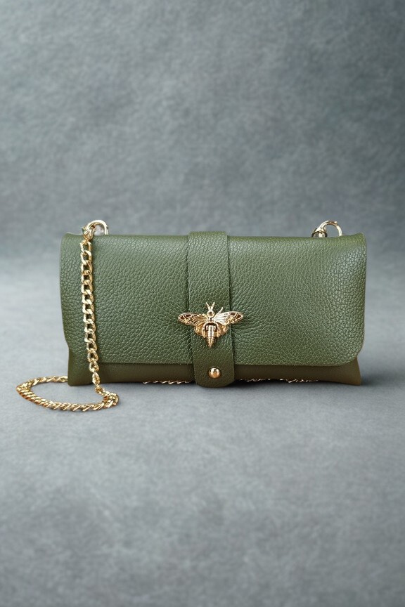 δερμάτινο-τσαντάκι-μέλισσα-χακί