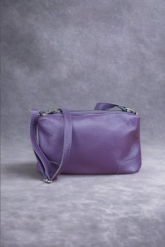 δερματινη-τσαντα-με-θηκες-μωβ