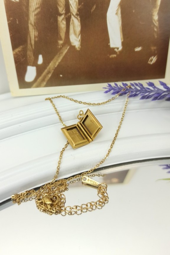 κολιέ-ανοιγόμενο-σταυρός-χρυσό