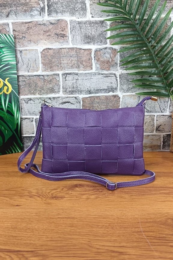 δερμάτινη-τσάντα-πλεκτή-καρό-μωβ